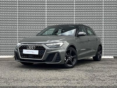 Gris chronos métallisé noir mythe métallisé Occasion 2025 Audi A1 Sportback S-Line Citadine | 28 990 € (Prix juste)