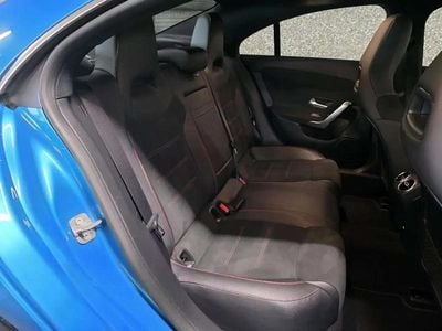 Occasion Mercedes CLA200 AMG line 150 ch (110 kW) 2024 Bleu Berline