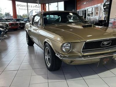 Occasion Ford V8 Fastback 201 ch (147 kW) 1968 Beige Coupé