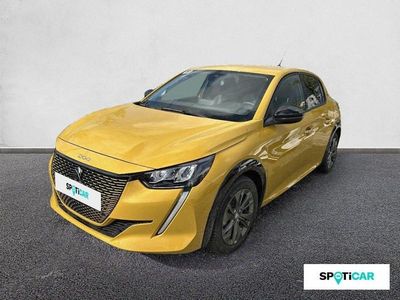 Jaune Occasion 2022 Peugeot e-208 Allure Citadine | 18 900 € (Prix assez cher)