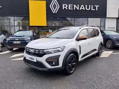 Blanc glacier Occasion 2023 Dacia Jogger Monospace | 19 490 € (Prix juste)