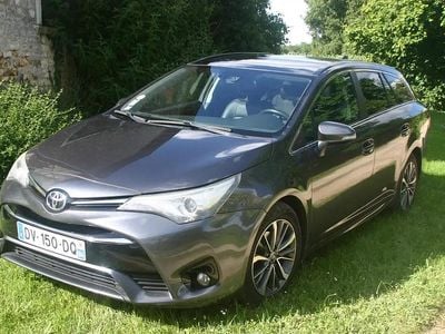 Gris Occasion 2015 Toyota Avensis Break | 9 500 €