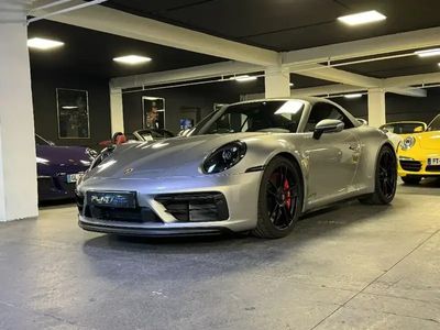 Porsche 911 Carrera GTS