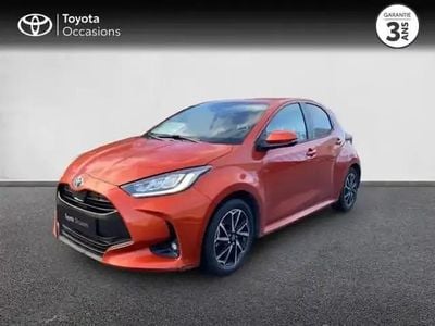 Occasion Toyota Yaris Hybrid Design 116 ch (85 kW) 2022 Orange colorado (m) Berline