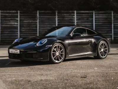 Porsche 911 Carrera
