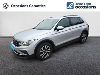 Gris Occasion 2022 VW Tiguan Active SUV | 29 990 € (Prix juste)