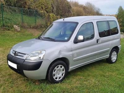 Gris Occasion 2006 Peugeot Partner Monospace | 3 990 €