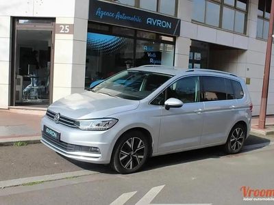 Gris Occasion 2019 VW Touran Monospace | 18 990 € (Prix assez cher)