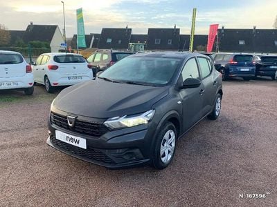 Gris Occasion 2022 Dacia Sandero Essentiel Citadine | 13 990 € (Prix juste)