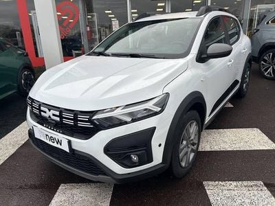 Blanc Occasion 2023 Dacia Sandero Expression Citadine | 15 890 € (Prix juste)