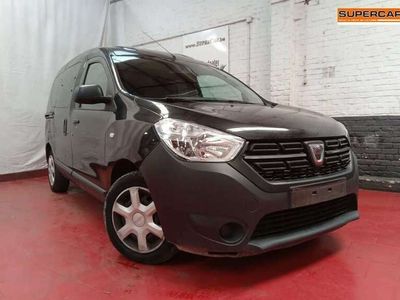 occasion Dacia Dokker 1.5 dCi * 5 PL* 213 € x 48 * 1 an Garantie