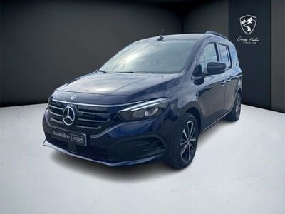 Mercedes EQT200