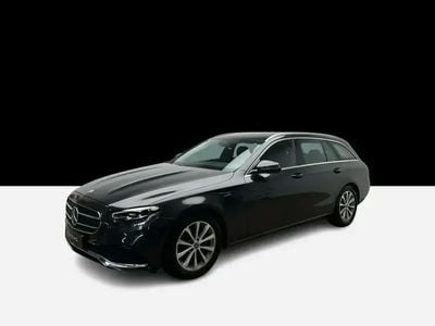 Mercedes E200