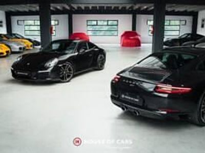 Porsche 911 Carrera