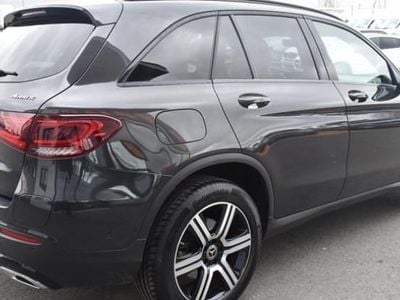 Mercedes GLC300e