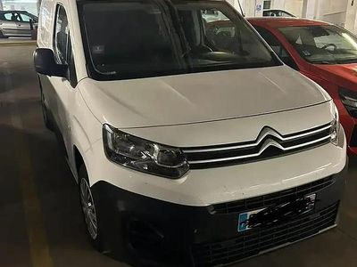 Blanc Occasion 2020 Citroën Berlingo PureTech Monospace | 9 990 €