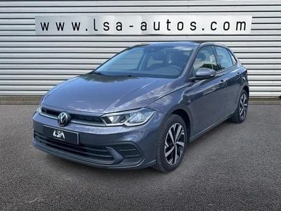 Gris Occasion 2023 VW Polo Life Coupé | 16 980 € (Prix juste)