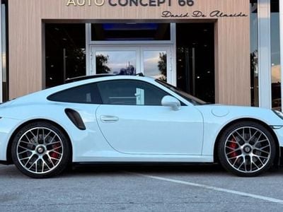 Porsche 911 Turbo S