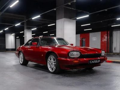 Rouge Occasion 1992 Jaguar XJR Berline | 37 000 €
