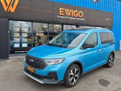 Bleu Occasion 2023 Ford Tourneo Active Van | 29 990 € (Prix juste)