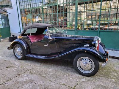 Occasion MG TD 54 ch (39 kW) 1953 Noir Cabriolet