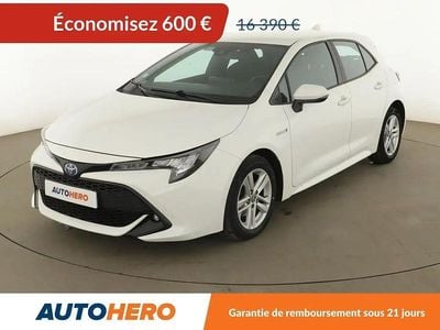 Blanc Occasion 2020 Toyota Corolla Business Edition Berline | 15 790 € (Prix juste)