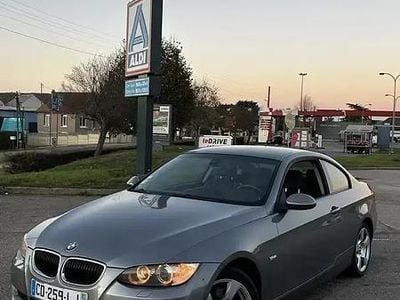 Occasion 2007 BMW 320 Coupé | 7 990 € (Prix juste)