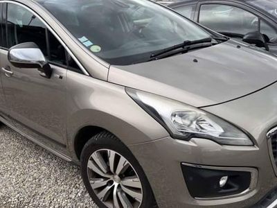 Gris Occasion 2016 Peugeot 3008 Style SUV | 10 990 €