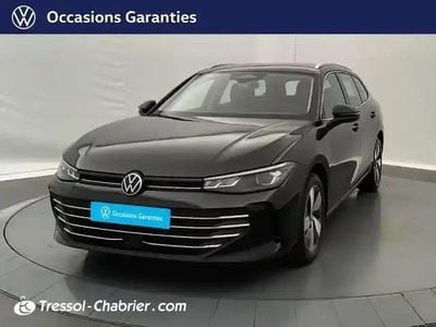 Noir ebene Occasion 2024 VW Passat Life Break | 33 890 € (Prix cher)