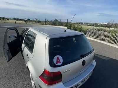 Gris Occasion 2000 VW Golf IV Break | 4 000 €