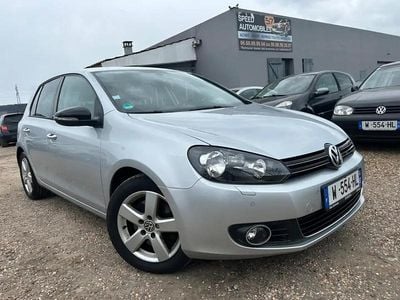 Gris Occasion 2011 VW Golf VI Style Citadine | 9 999 € (Prix juste)