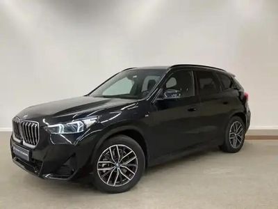 Saphirschwarz métal Occasion 2025 BMW X1 M Sport SUV | 46 540 € (Prix juste)