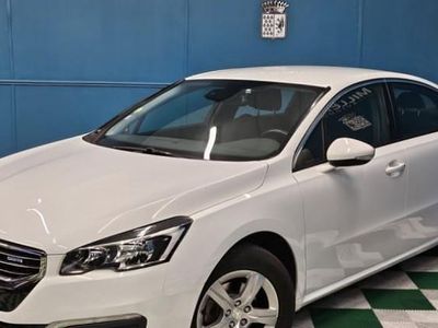 Blanc Occasion 2015 Peugeot 508 Business-Line Berline | 8 990 € (Prix cher)