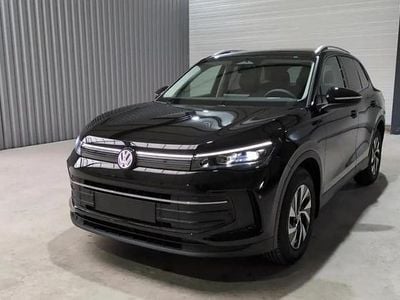 Noir Nouvelle 2025 VW Tiguan Life SUV | 38 590 € (Super prix)