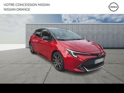 Rouge intense métallisé biton Occasion 2023 Toyota Corolla Sport Berline | 25 890 € (Prix juste)