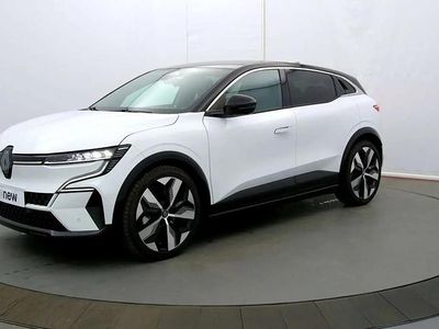 Blanc Occasion 2025 Renault Megane E-Tech Techno Berline | 31 290 € (Prix assez cher)