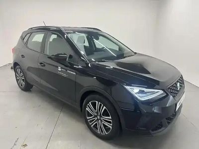 Noir minuit Nouvelle 2025 Seat Arona SUV | 20 995 € (Prix juste)