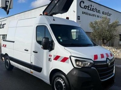 Occasion Renault Master 145 ch (106 kW) 2021 Monospace