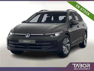 Gris Nouvelle 2025 VW Golf VIII Style Break | 31 853 € (Bon prix)