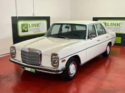 Occasion Mercedes 220 60 ch (44 kW) 1970 Blanc Berline