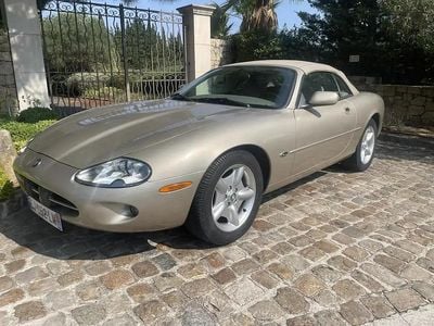 Beige Occasion 1998 Jaguar XK8 Cabriolet | 19 990 €