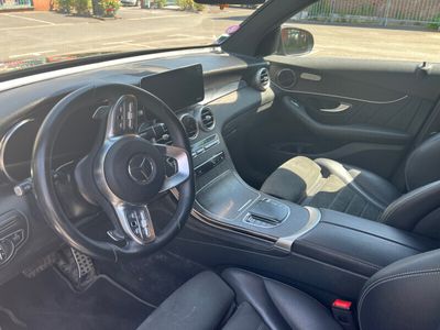 Gris Occasion 2020 Mercedes GLC300 AMG line Coupé | 52 900 € (Prix cher)