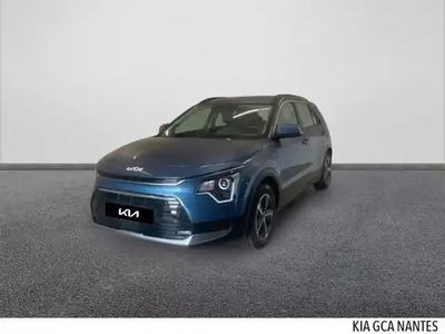 Bleu minéral métallisé/montant noir Occasion 2022 Kia Niro Active SUV | 23 460 € (Prix juste)