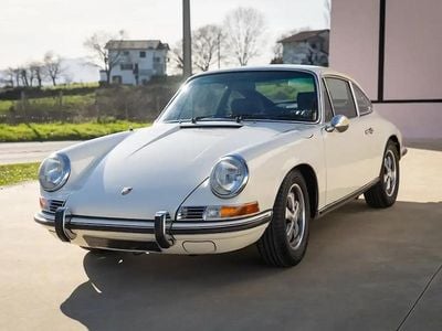 Occasion Porsche 911 125 ch (91 kW) 1970 Blanc Coupé