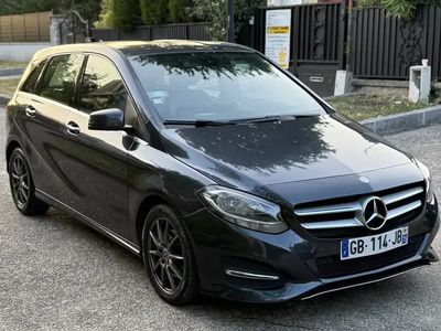 Occasion 2015 Mercedes B180 Monospace | 6 500 € (Prix assez cher)