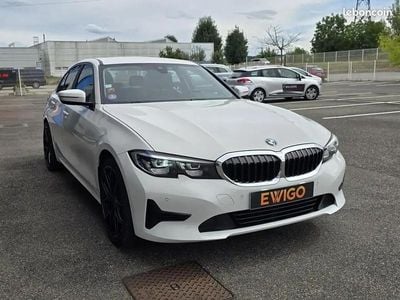 BMW 330e