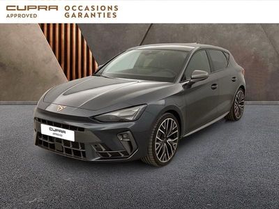 Gris magnétique métallisé Occasion 2025 Cupra Leon Berline | 38 990 € (Prix cher)