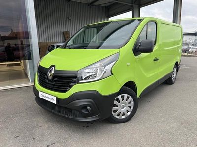 Vert bambou Occasion 2017 Renault Trafic Monospace | 13 499 € (Bon prix)