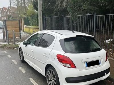 Occasion 2011 Peugeot 207 Berline | 3 600 € (Prix juste)