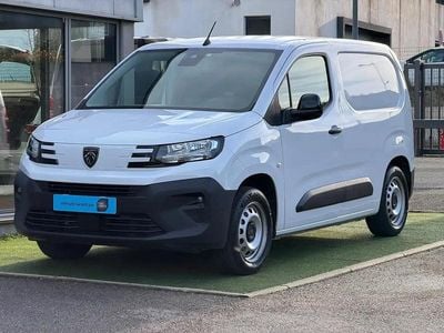Occasion Peugeot Partner S 102 ch (75 kW) 2024 Blanc Monospace